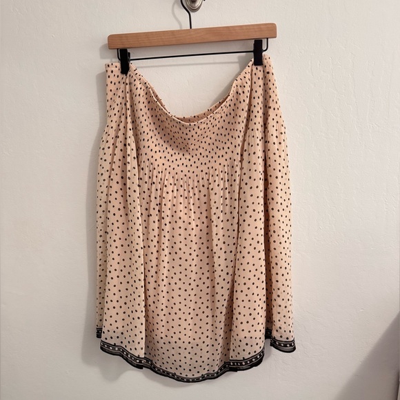 Max Studio Dresses & Skirts - Max Studio Cream Polka Dot Mini Skirt with Contrast Hem